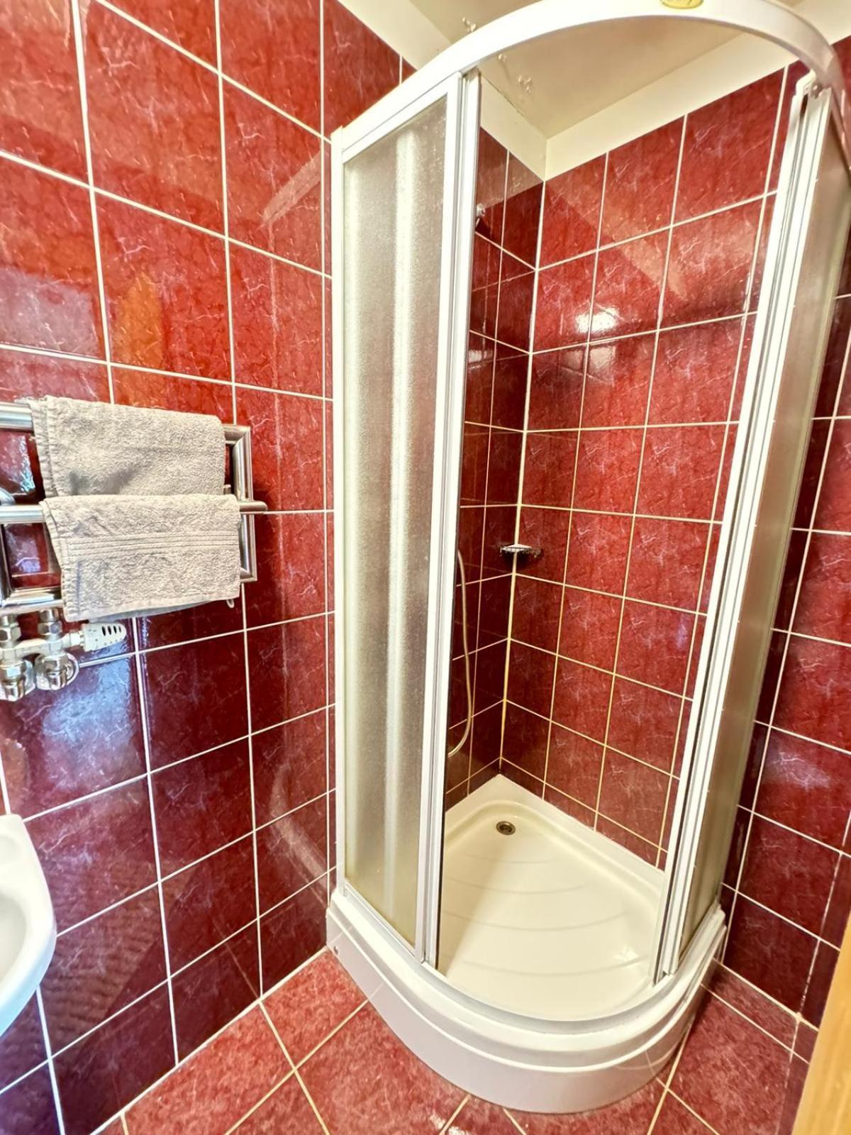 Vonadzini Hotel Stāmeriena Kültér fotó