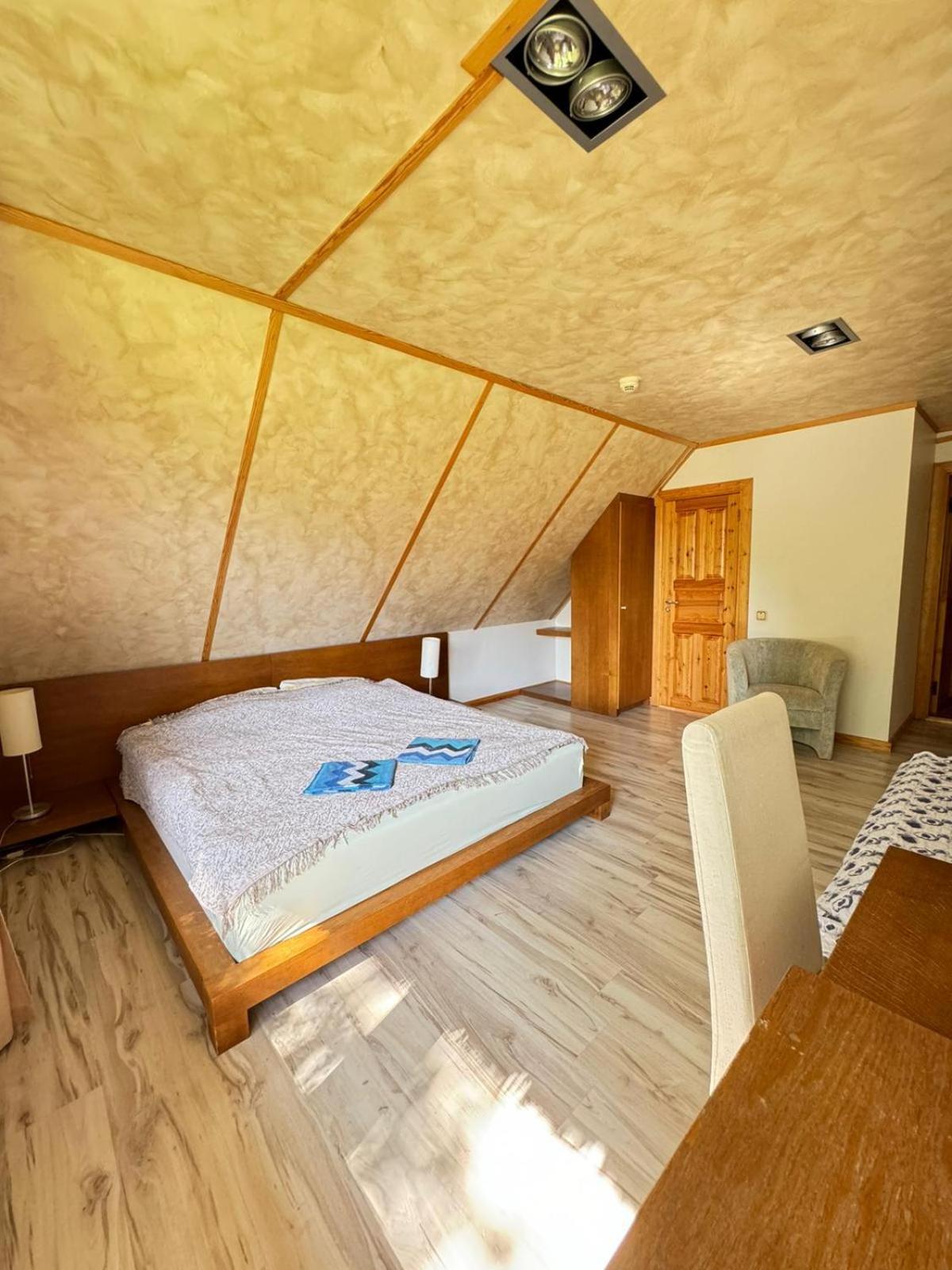 Vonadzini Hotel Stāmeriena Kültér fotó