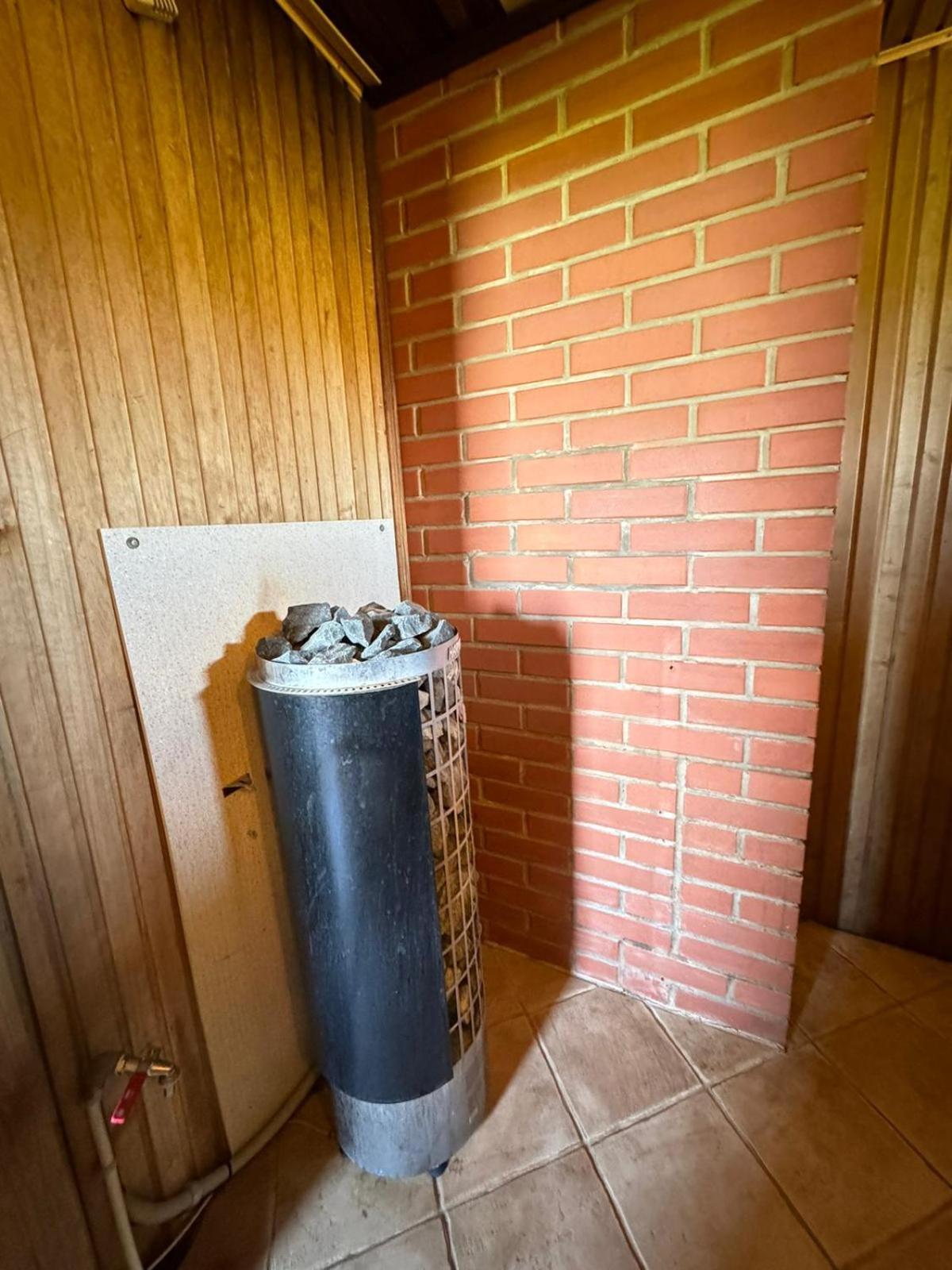 Vonadzini Hotel Stāmeriena Kültér fotó