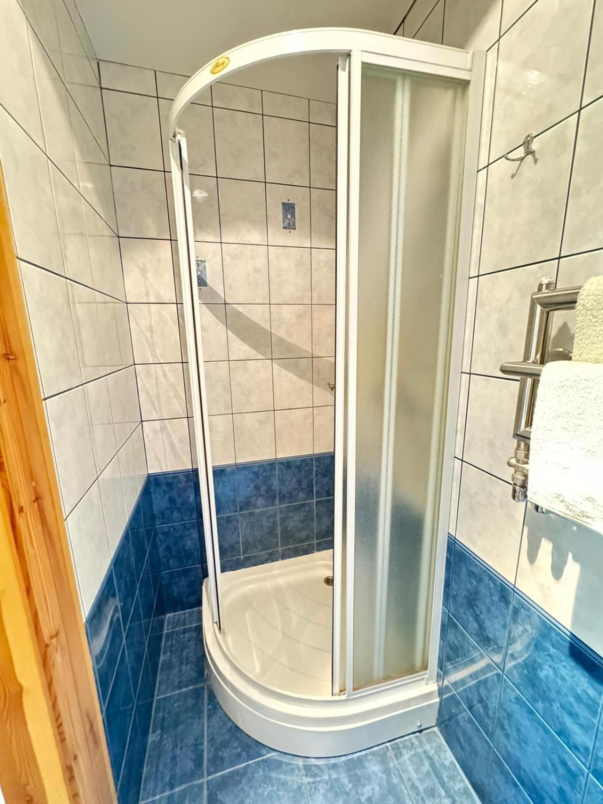 Vonadzini Hotel Stāmeriena Kültér fotó