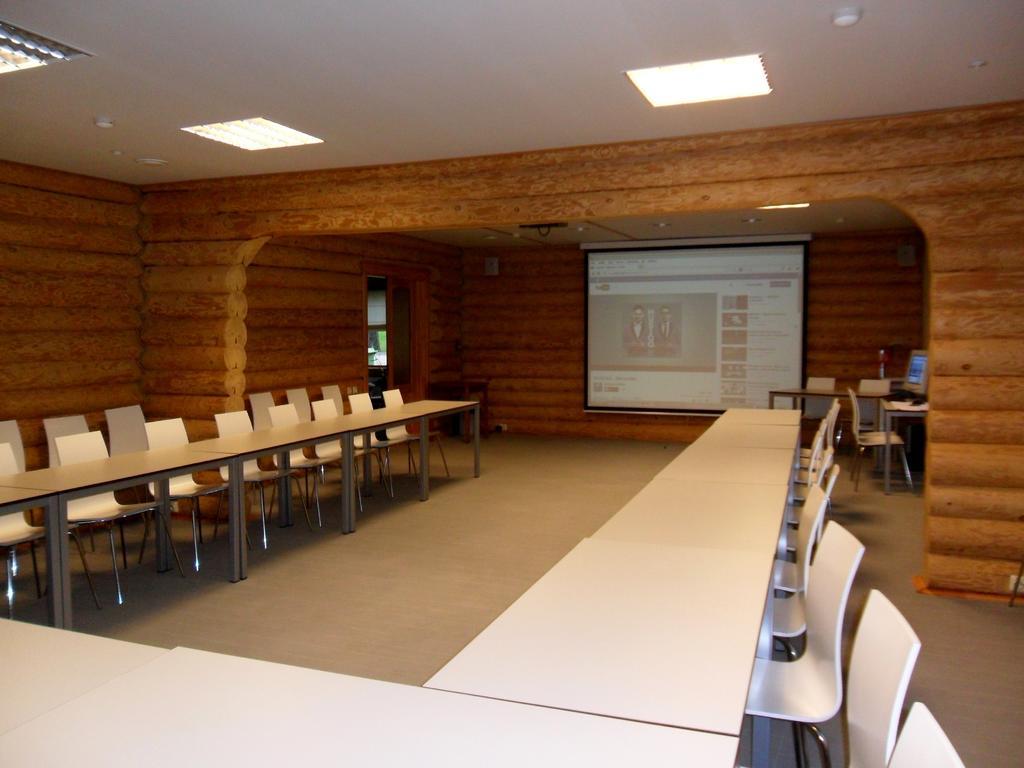 Vonadzini Hotel Stāmeriena Kültér fotó